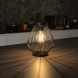 Luci solari sospese da giardino per esterni con effetti fiamma
