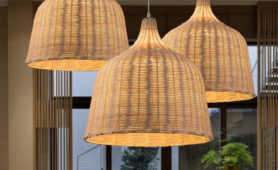 How are rattan lamps packaged and shipped?