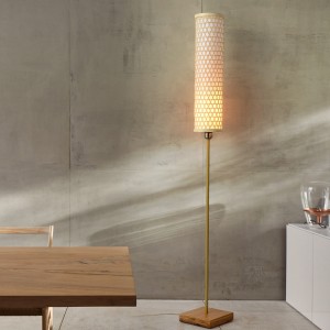 https://www.xsxlightfactory.com/brass-bamboo-floor-lampwholesale-manufacturers-in-china-xinsanxing-product/