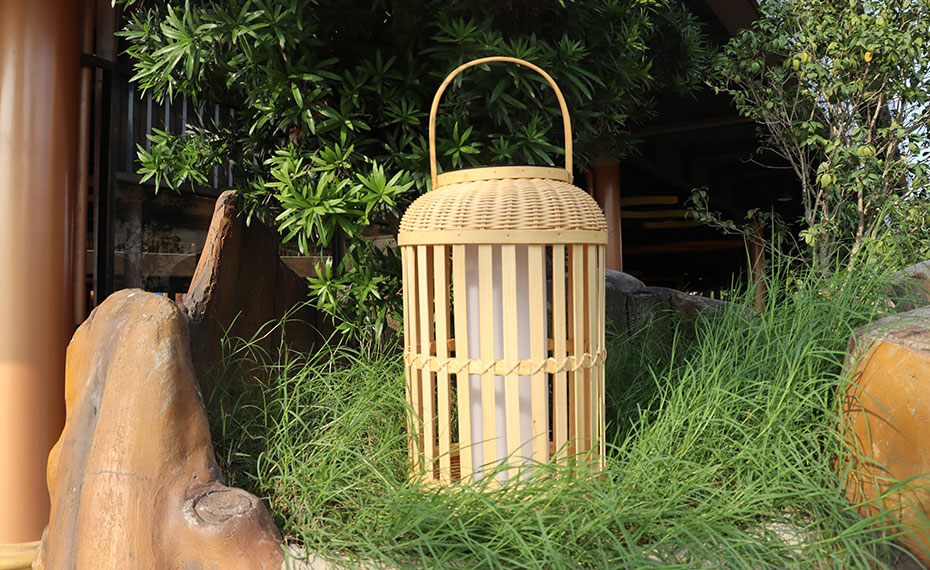 Comment sont fabriquées les lampes en bambou à la main ?