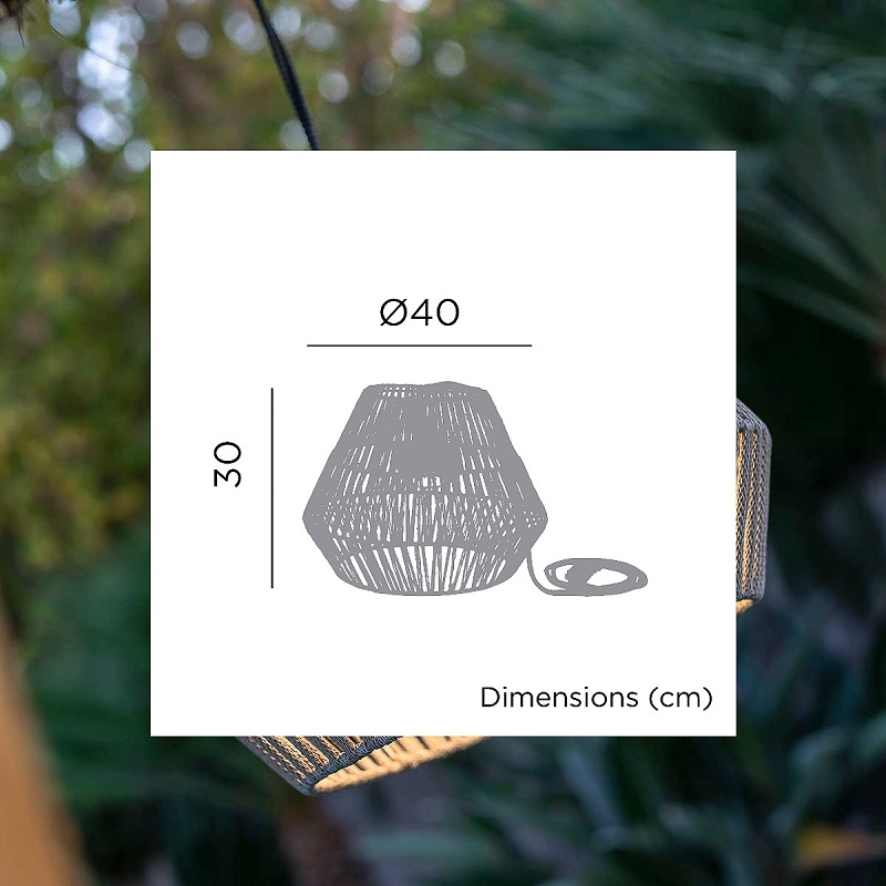 outdoor hanging light size