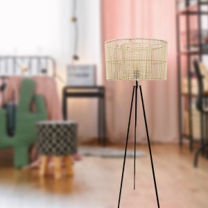 https://www.xsxlightfactory.com/tripod-floor-lamp-wholesale-supplier-from-china-xinsanxing-product/