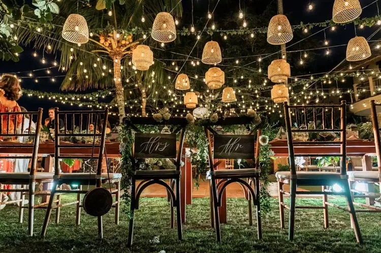 The weather resistance of rattan and bamboo lamps under outdoor sunlight and humidity conditions