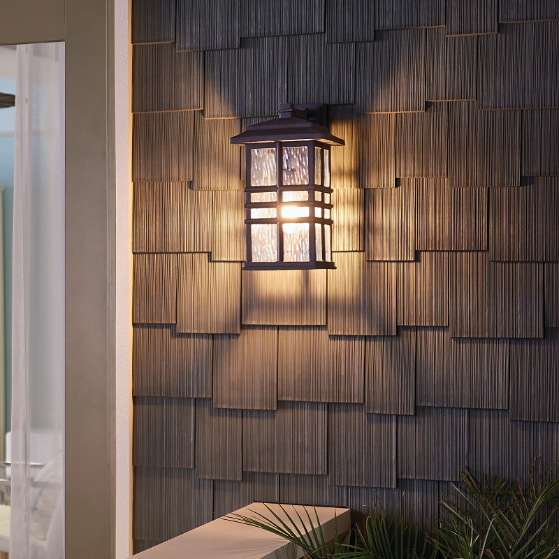 Modern Craftsman Wall Lantern