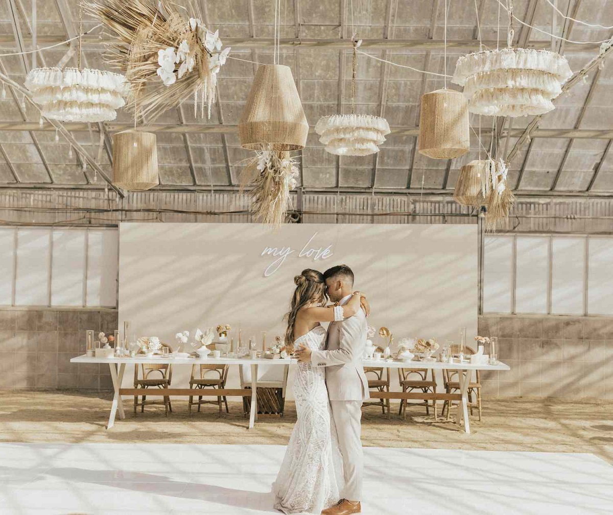 Bohemian-style rattan lamps at the wedding.