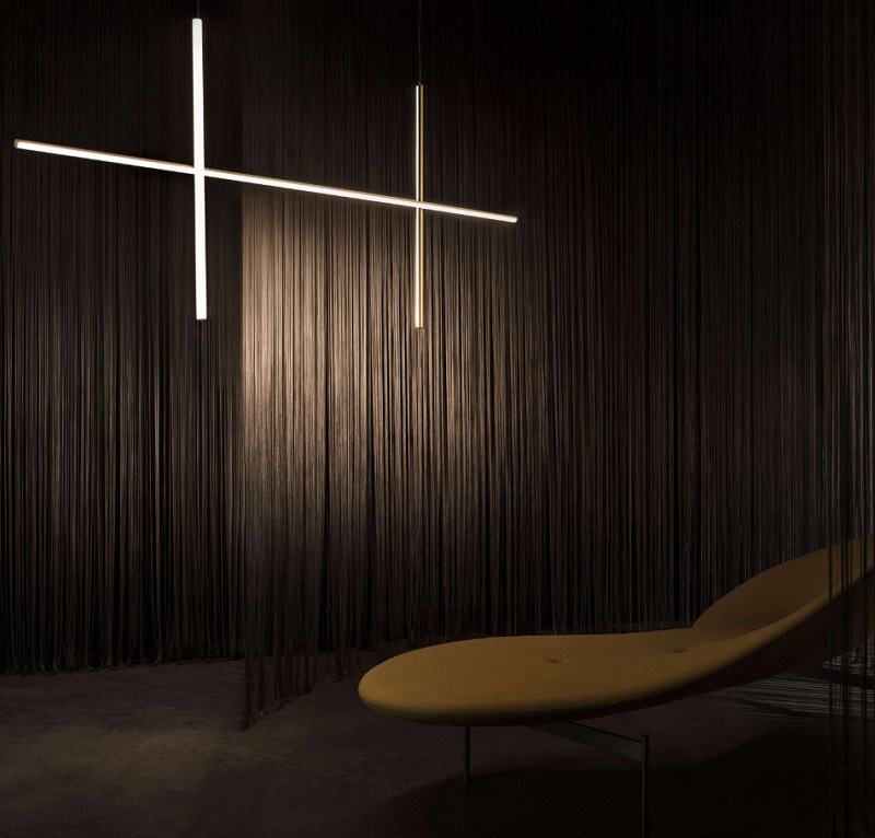 Sculptural metallic pendant light in the Living Room